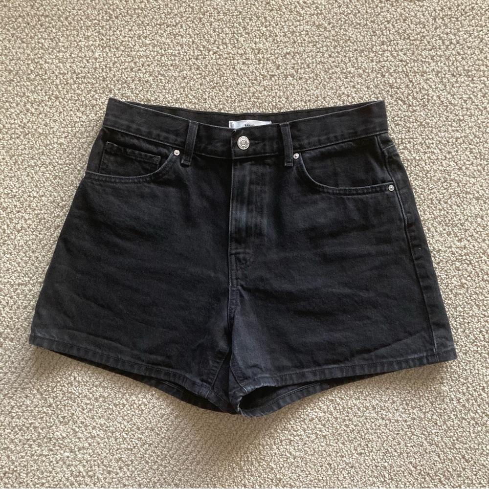 MNG Black Denim High Rise Jean Shorts Women’s Size 6 Bottoms Dark Wash Like New